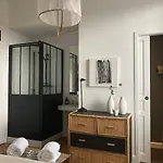 La Boutique Mj Decoration Vous Propose De Decouvrir Ses Deux D'hotes