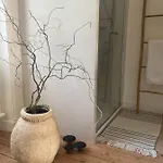 Bed & Breakfast La Boutique Mj Decoration Vous Propose De Decouvrir Ses Deux D'hotes