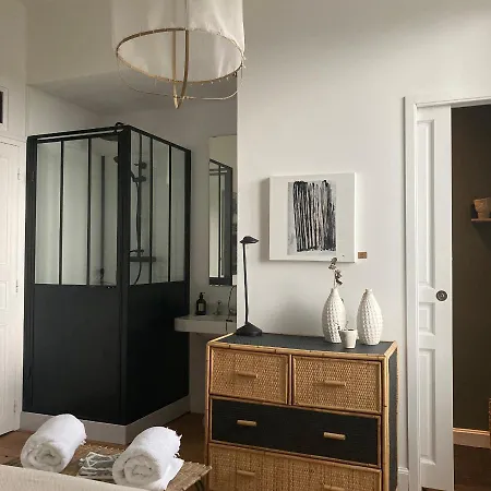 La Boutique Mj Décoration Vous Propose De Découvrir Ses Deux D'hôtes
