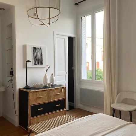 Frühstückspension La Boutique Mj Decoration Vous Propose De Decouvrir Ses Deux D'hotes