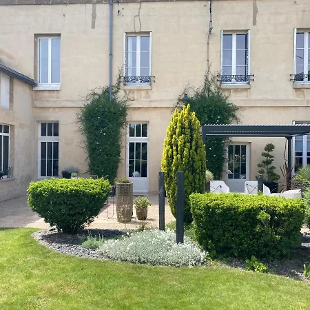 La Boutique Mj Decoration Vous Propose De Decouvrir Ses Deux D'hotes