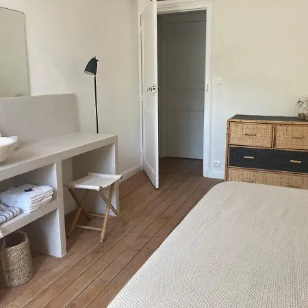Frühstückspension La Boutique Mj Decoration Vous Propose De Decouvrir Ses Deux D'hotes 3*