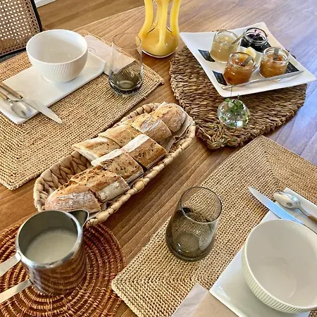La Boutique Mj Décoration Vous Propose De Découvrir Ses Deux D'hôtes Couette-café Doué-la-Fontaine