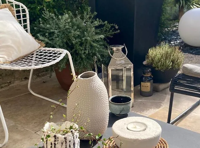 La Boutique Mj Decoration Vous Propose De Decouvrir Ses Deux D'hotes 3* Doue-la-Fontaine